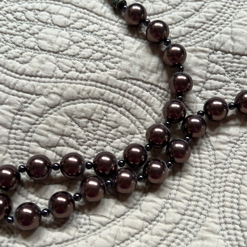 Beautiful bead tie necklace